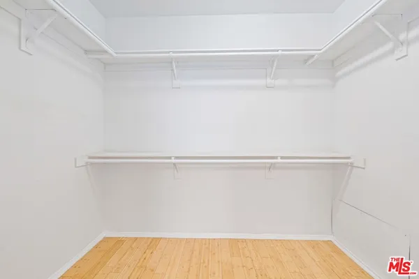 $4,800 | 102 North Sweetzer Avenue, Unit 106, Los Angeles, CA 90048