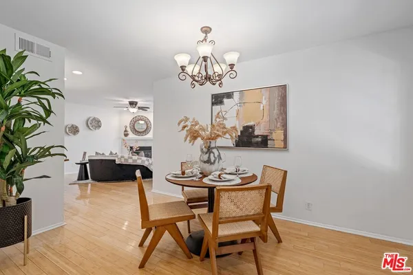 $4,800 | 102 North Sweetzer Avenue, Unit 106, Los Angeles, CA 90048