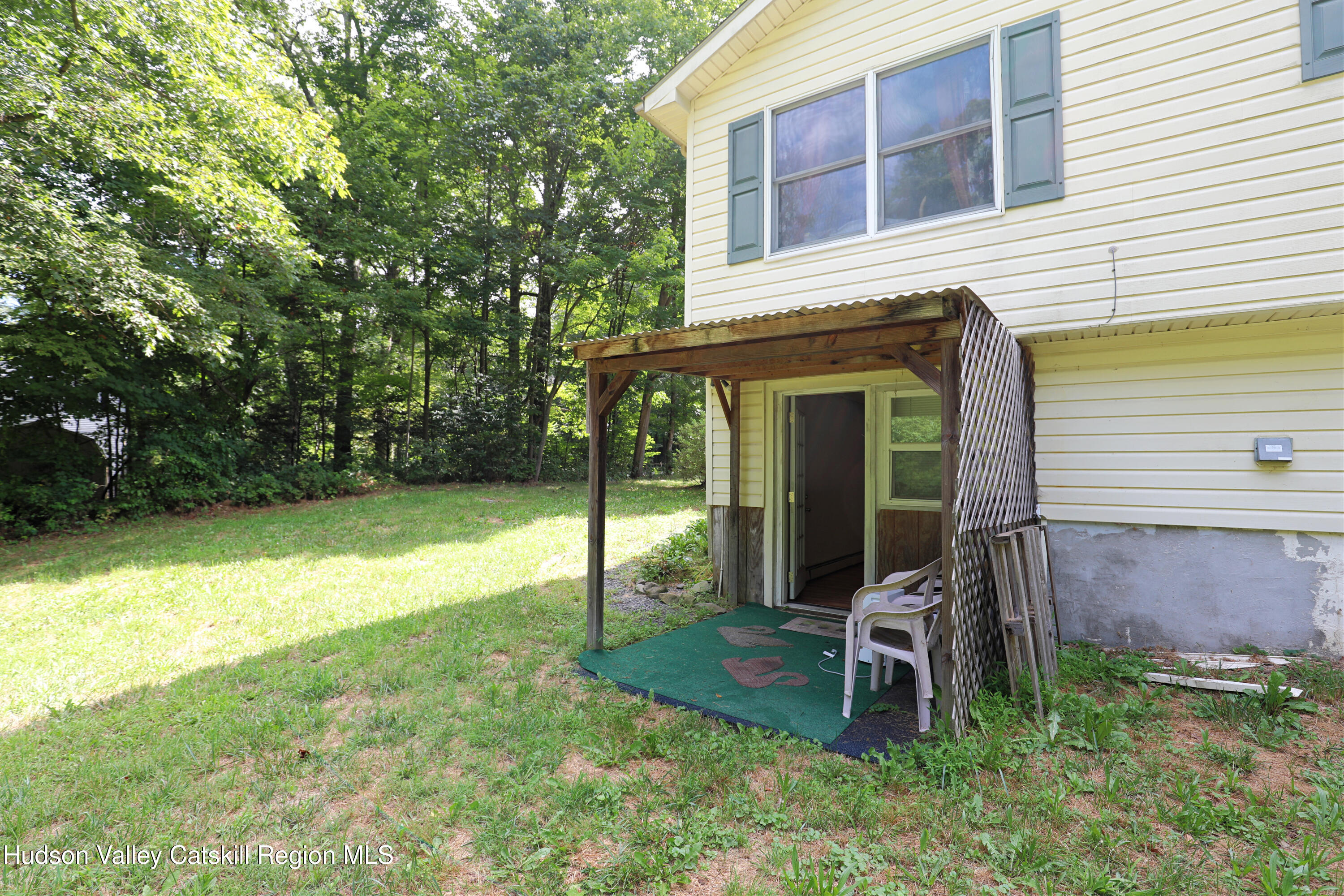 38 Roxanne Boulevard Highland, NY 12528 - Photo 9 of 21 16