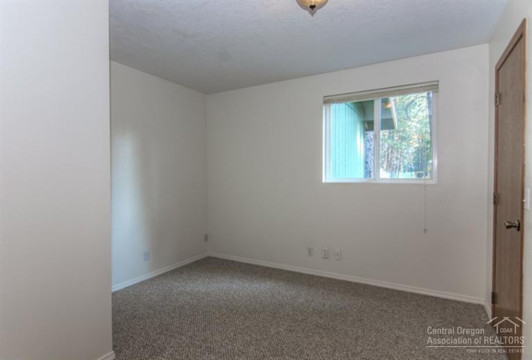 59632 Mohawk Circle Bend, OR 97702 - Photo 17 of 25 Bedroom 2
