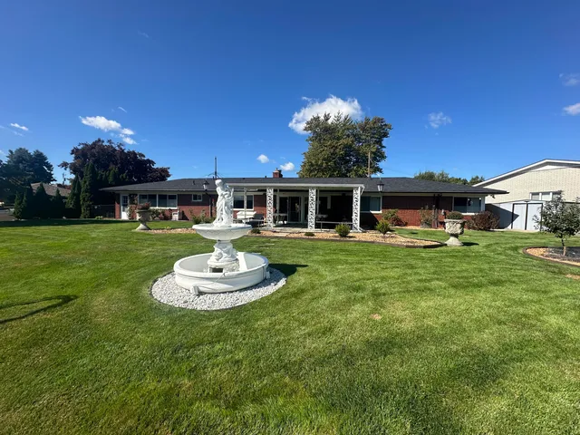 $625,000 | 38176 Villa Mar Street, Harrison Township, MI 48045