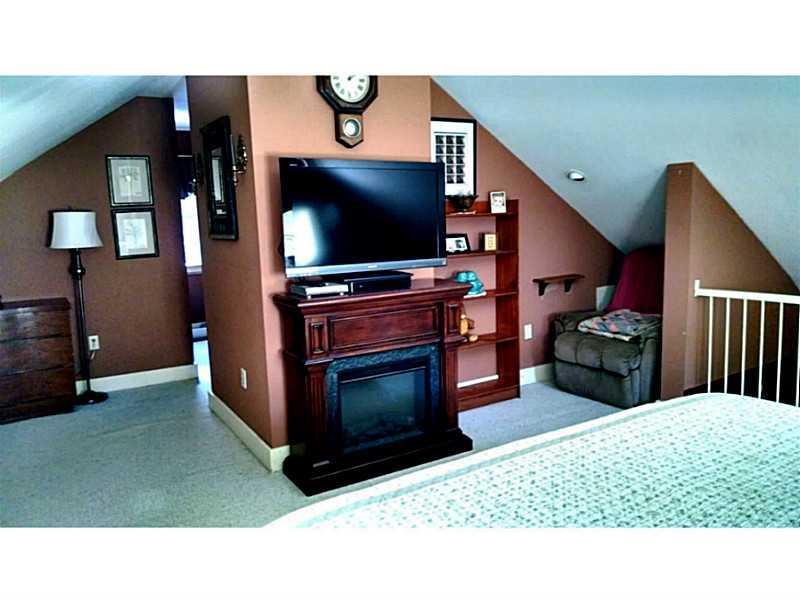 197 Lawrence Road Pownal, ME 04069 - Photo 20 of 34 Master Bedroom.