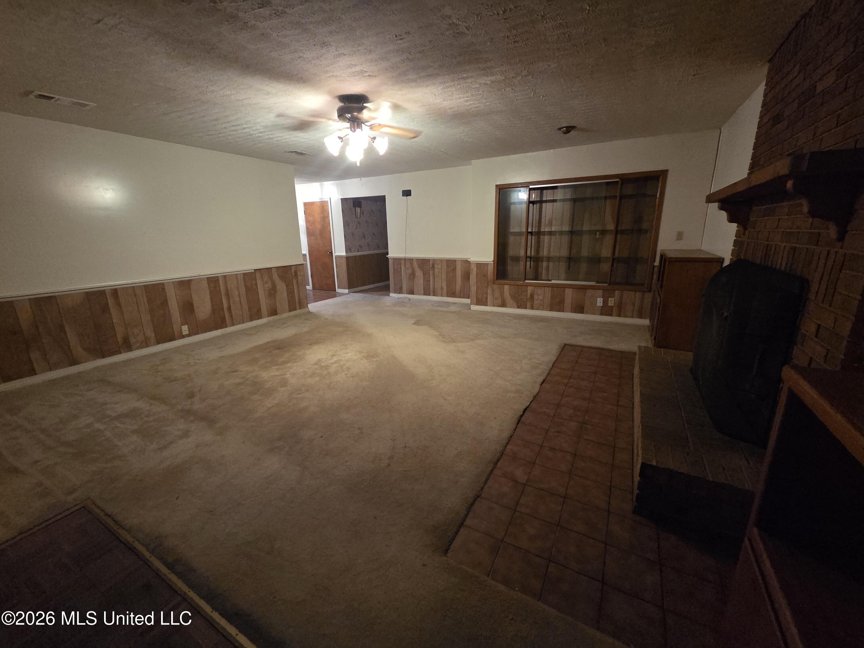 1195 North Old Canton Road Canton, MS 39046 - Photo 16 of 31 20260615_110722