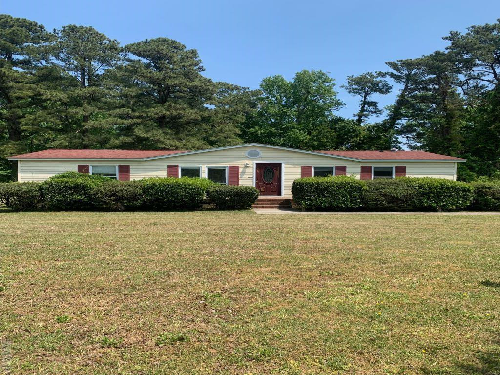 189 Caroon Road Aydlett, NC 27916 - Photo 1 of 16 Main View
