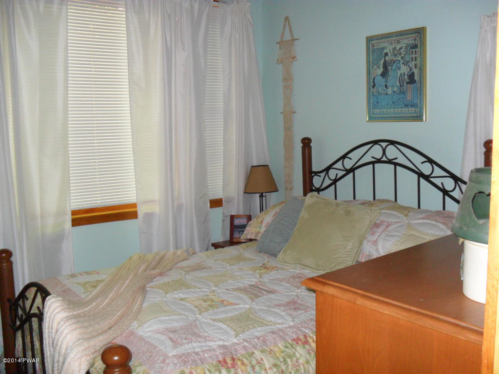 82 Cub Road Lake Ariel, PA 18436 - Photo 14 of 20
