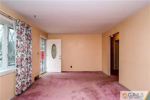 4 North Pennington Road New Brunswick, NJ 08901 - Photo 6 of 14
