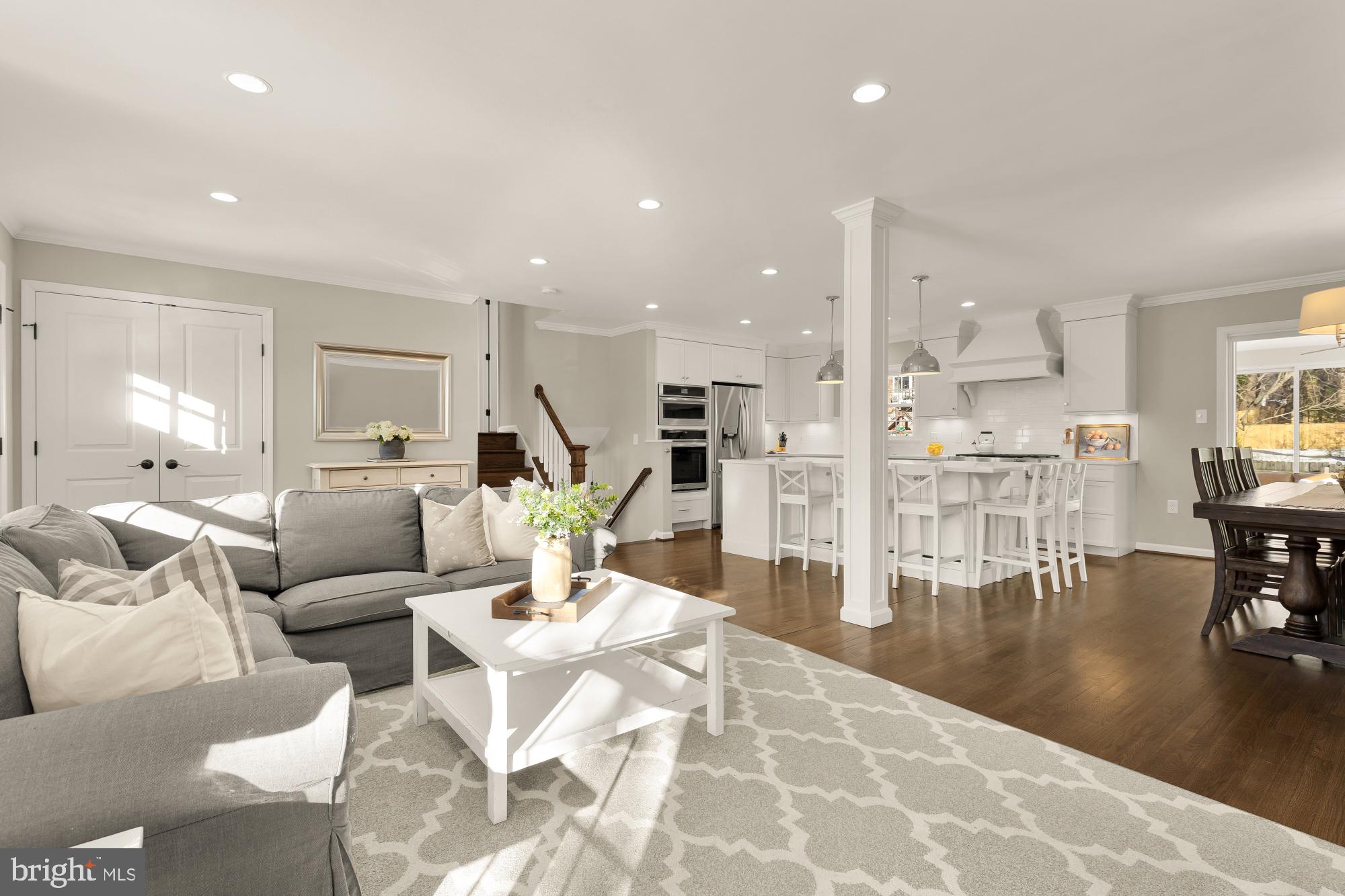 9615 Byeforde Road Kensington, MD 20895 - Photo 12 of 54