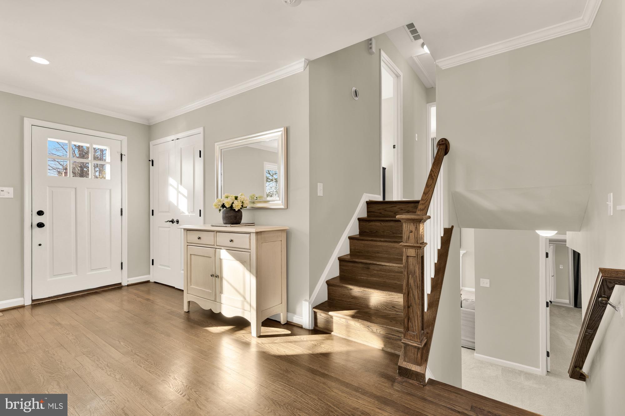 9615 Byeforde Road Kensington, MD 20895 - Photo 21 of 54 Foyer