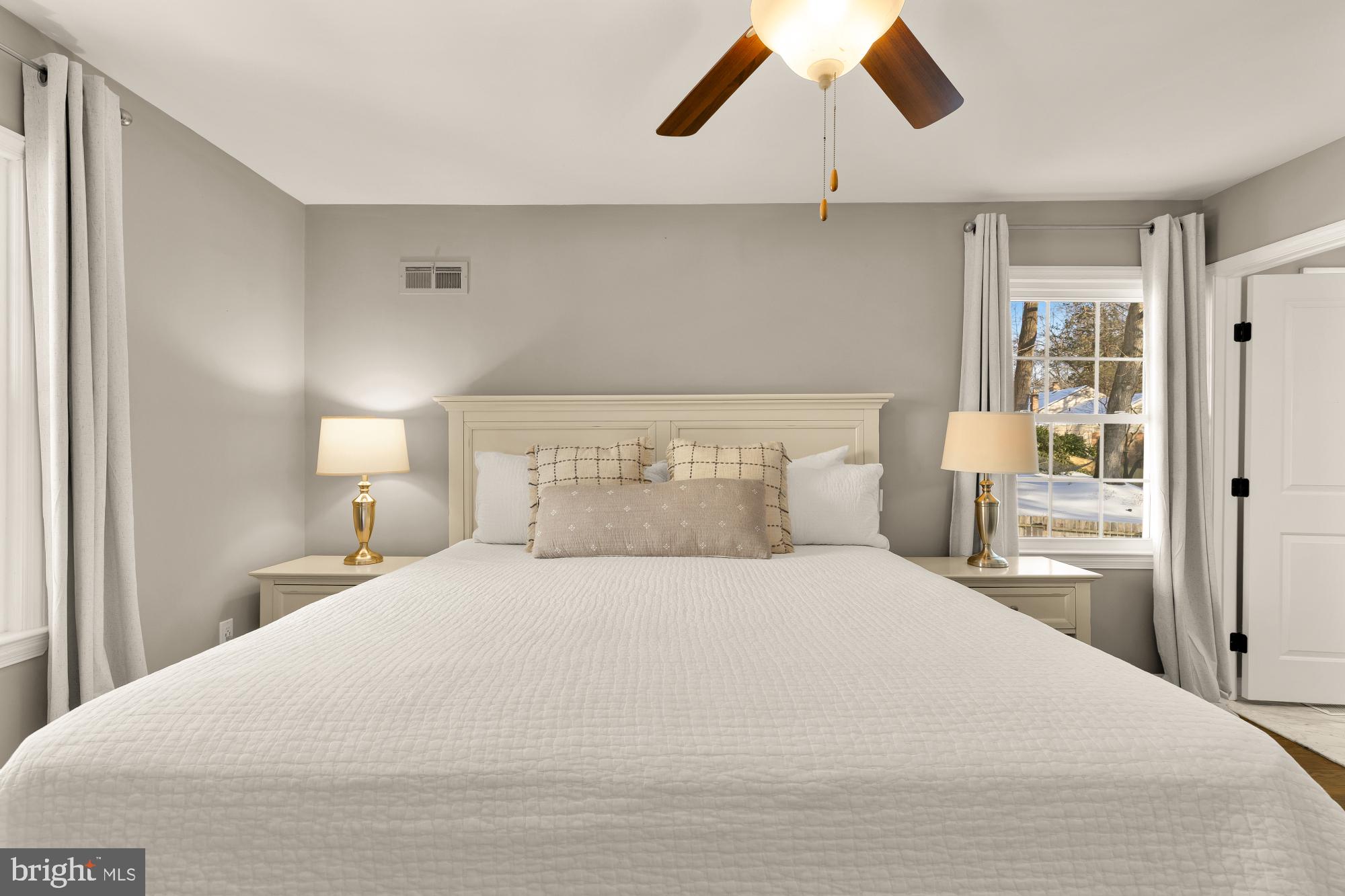 9615 Byeforde Road Kensington, MD 20895 - Photo 23 of 54