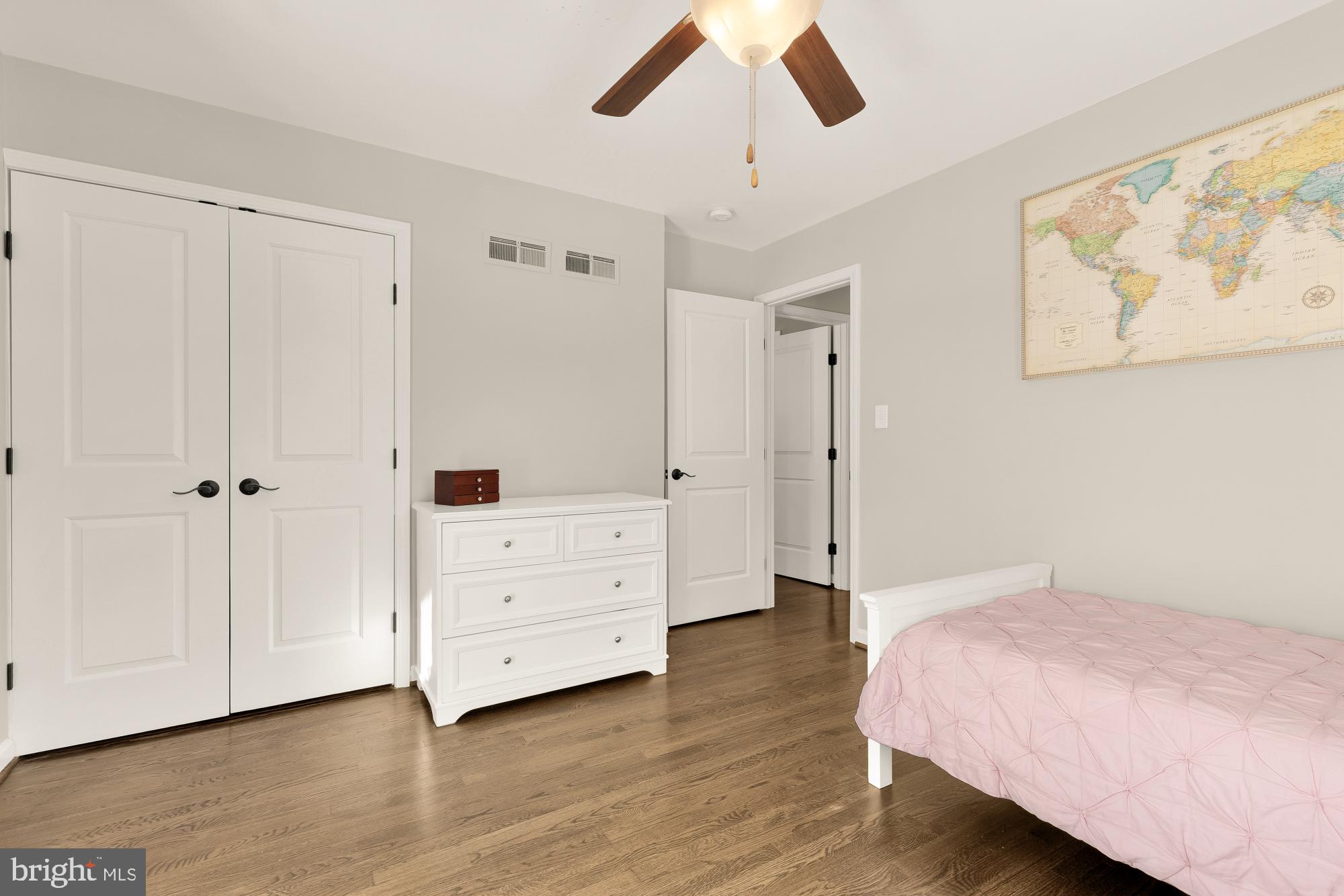 9615 Byeforde Road Kensington, MD 20895 - Photo 34 of 54