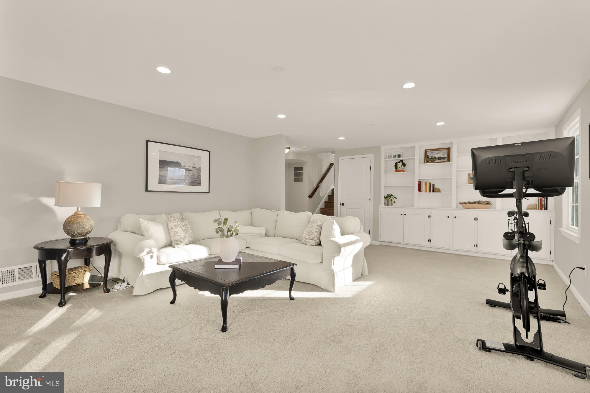 9615 Byeforde Road Kensington, MD 20895 - Photo 36 of 54