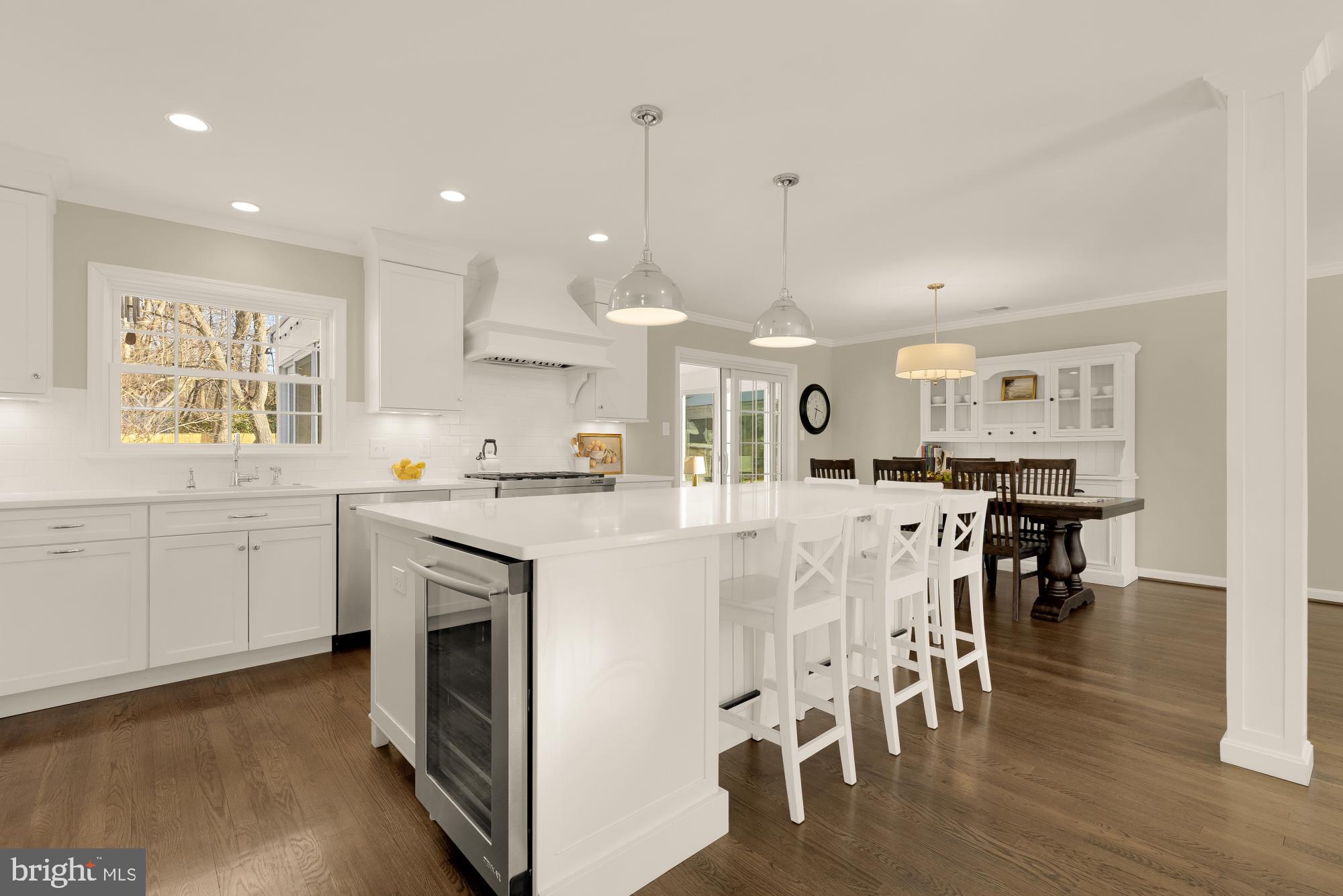 9615 Byeforde Road Kensington, MD 20895 - Photo 8 of 54