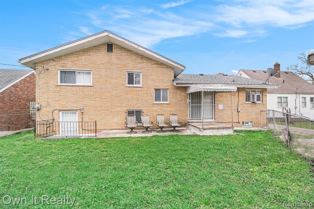 8651 Evergreen Road Detroit, MI 48228 - Photo 27 of 34