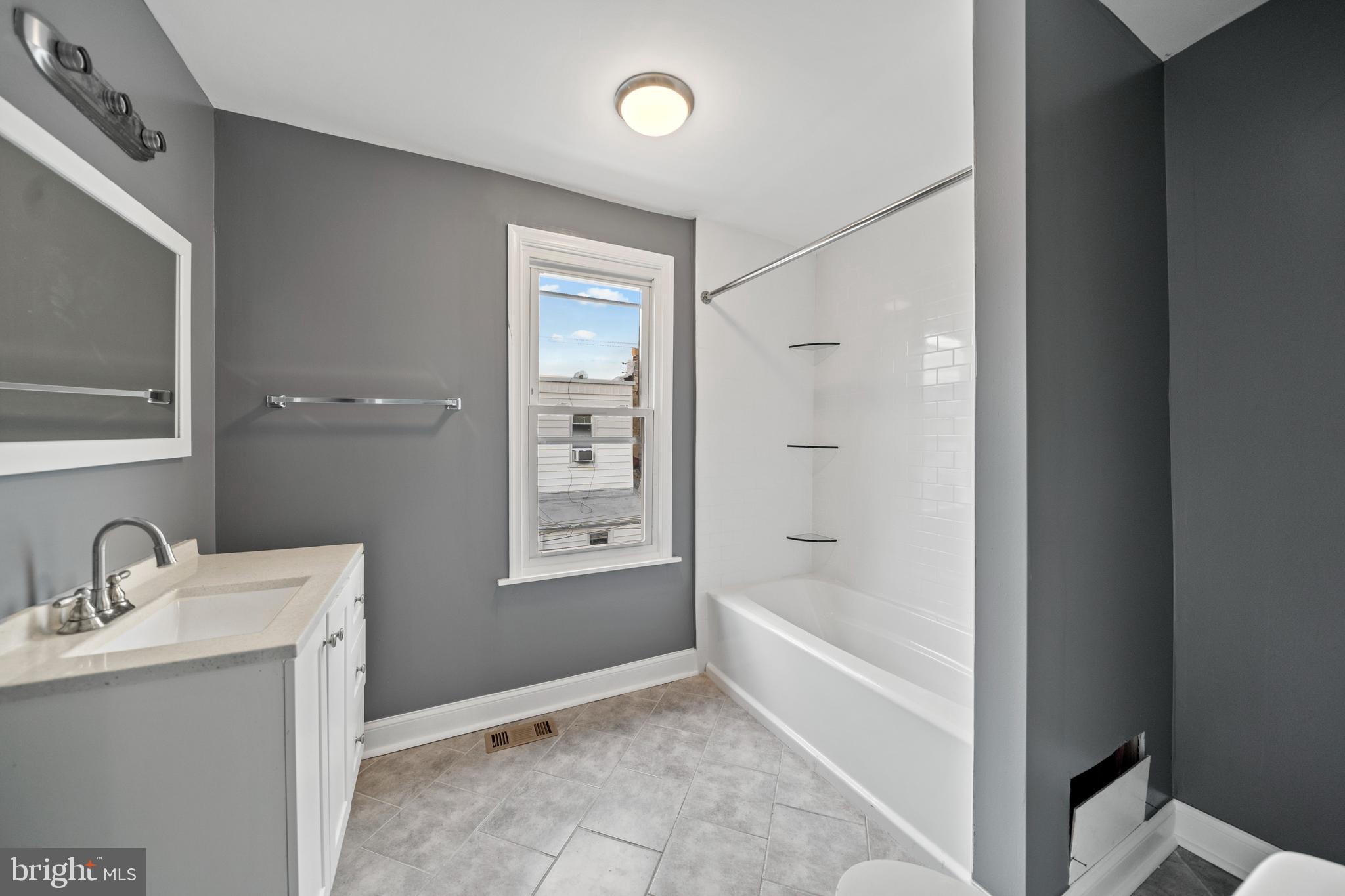 431 Tree Street Philadelphia, PA 19148 - Photo 22 of 32 Gallery Image 22