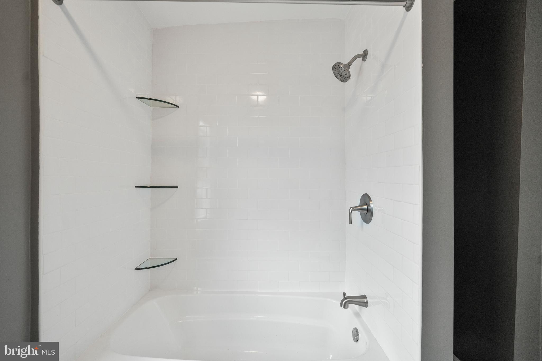 431 Tree Street Philadelphia, PA 19148 - Photo 23 of 32 Gallery Image 23