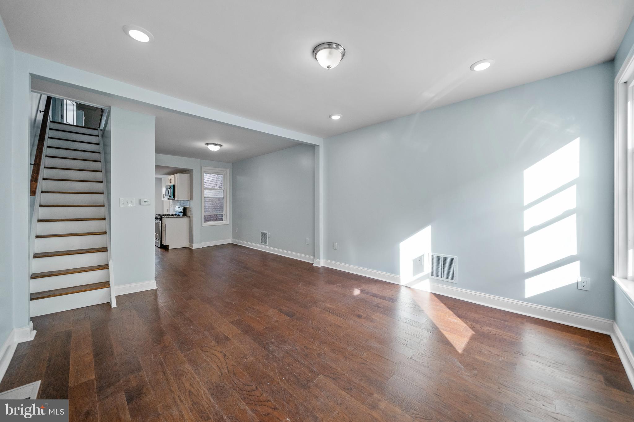 431 Tree Street Philadelphia, PA 19148 - Photo 7 of 32 Gallery Image 7