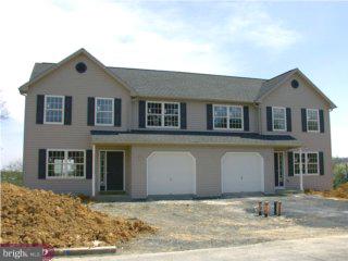 3 Ridge Avenue Shillington, PA 19607 - Photo 1 of 5 Gallery Image 1