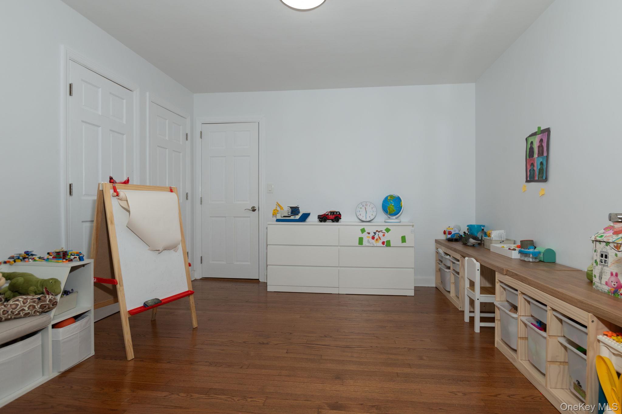 27 Valentine Road Briarcliff Manor, NY 10510 - Photo 13 of 31 Playroom/Office flex space with two closets