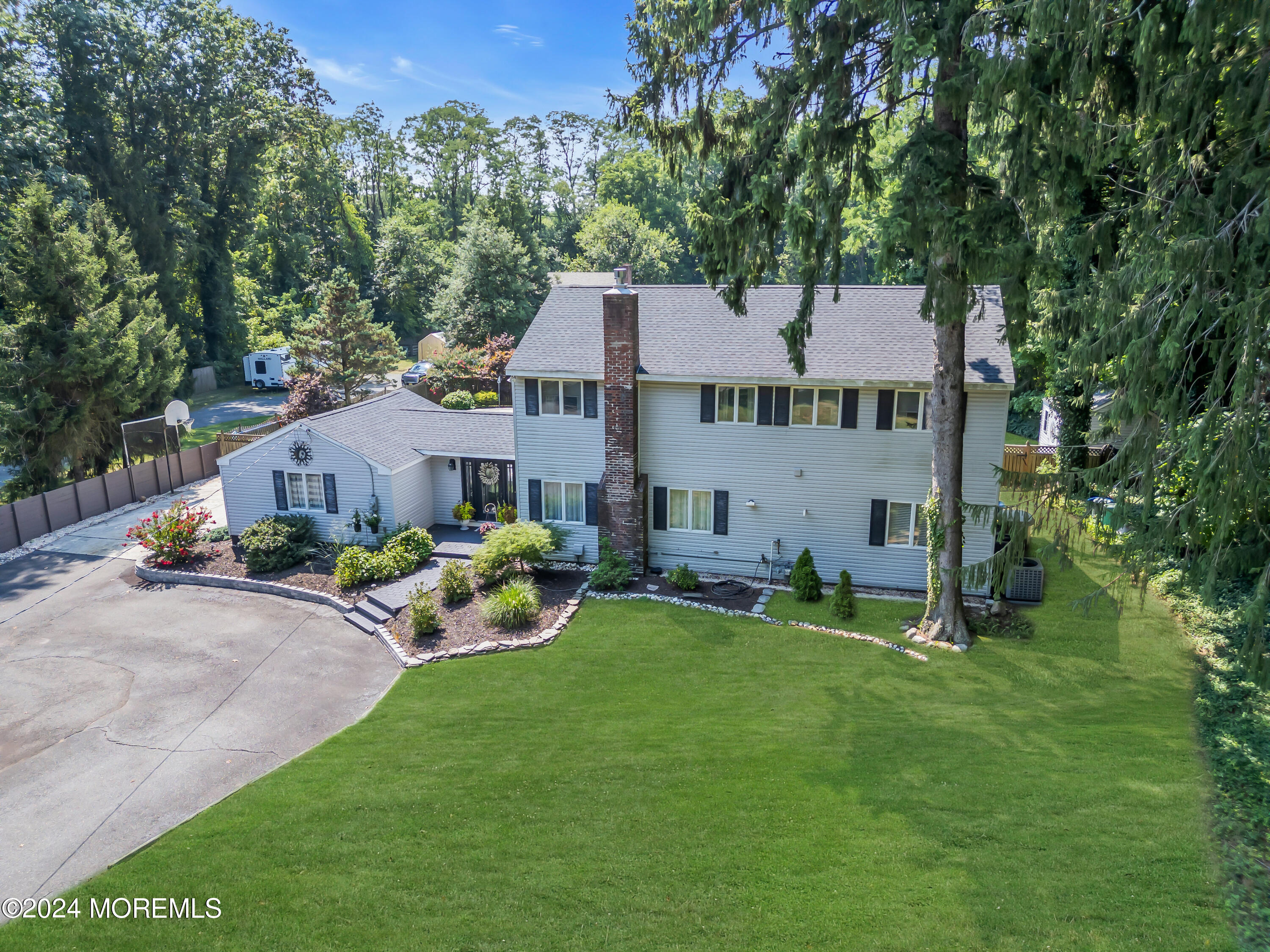 18 Hope Road Tinton Falls, NJ 07724 - Photo 11 of 75 18 Hope Rd Tinton Falls