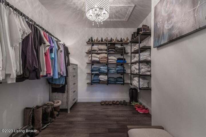 1695 Leathers Road Lawrenceburg, KY 40342 - Photo 20 of 73 Primary closet