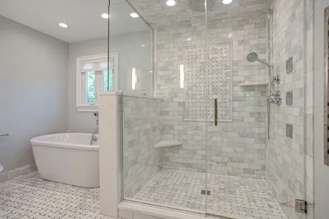 $1,350,000 | 125 North Ridge Road, Lake Forest, IL 60045