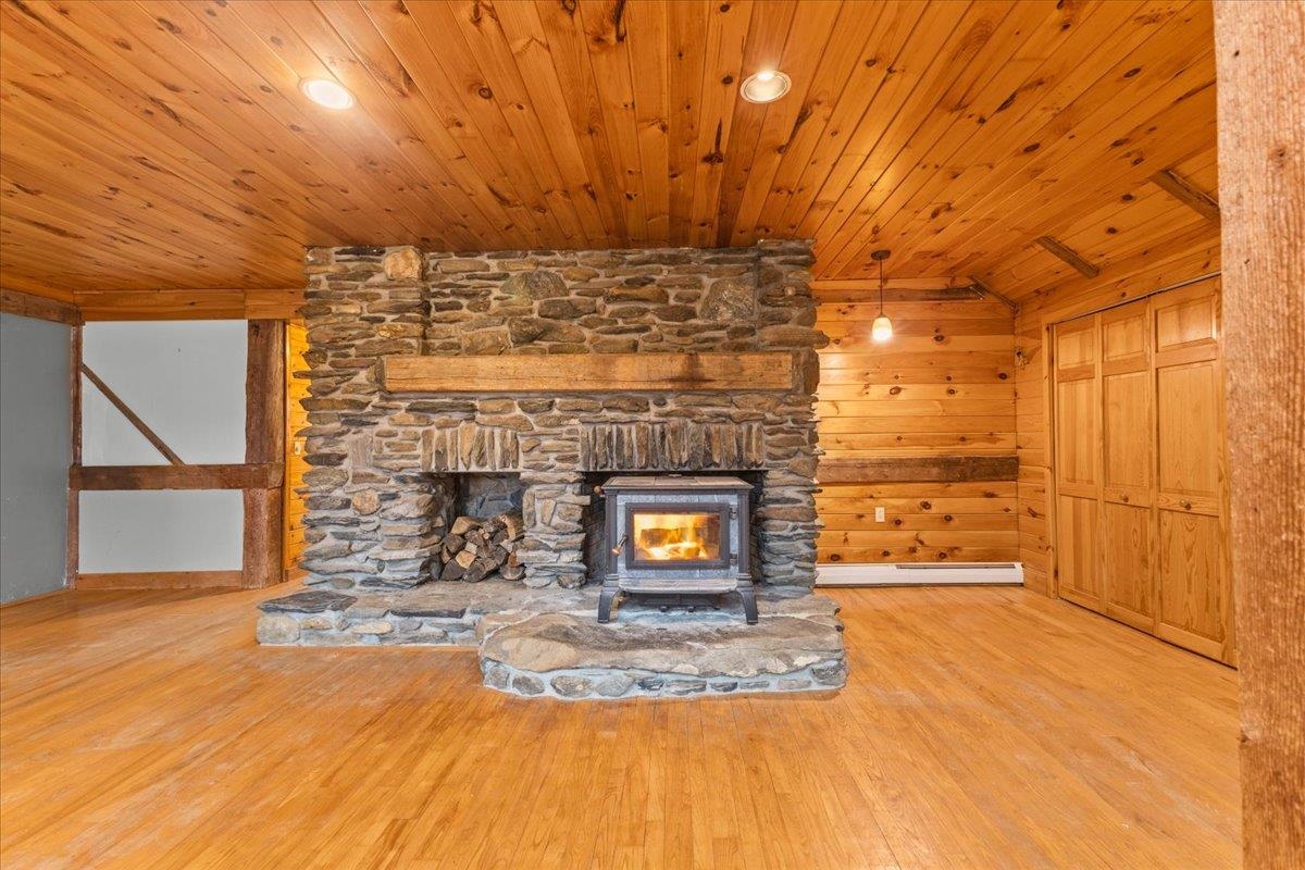 413 Pleasant Valley Road Underhill, VT 05489 - Photo 5 of 40 Gallery Image 5