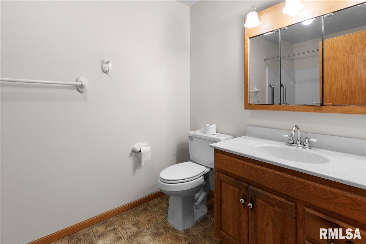 1504 Apache Drive Marion, IL 62959 - Photo 10 of 24