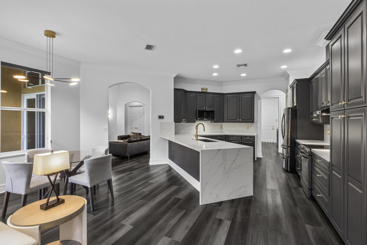 8300 Southwest Cattleya Drive Stuart, FL 34997 - Photo 35 of 77 8300 SW Cattleya Dr_035