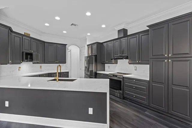 a view of outdoor space yard and patio