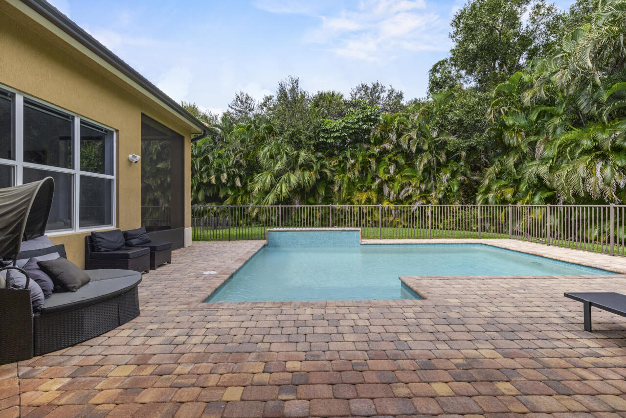 8300 Southwest Cattleya Drive Stuart, FL 34997 - Photo 51 of 77 8300 SW Cattleya Dr_051