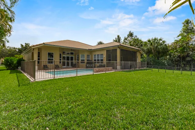 $879,000 | 8300 Southwest Cattleya Drive, Stuart, FL 34997