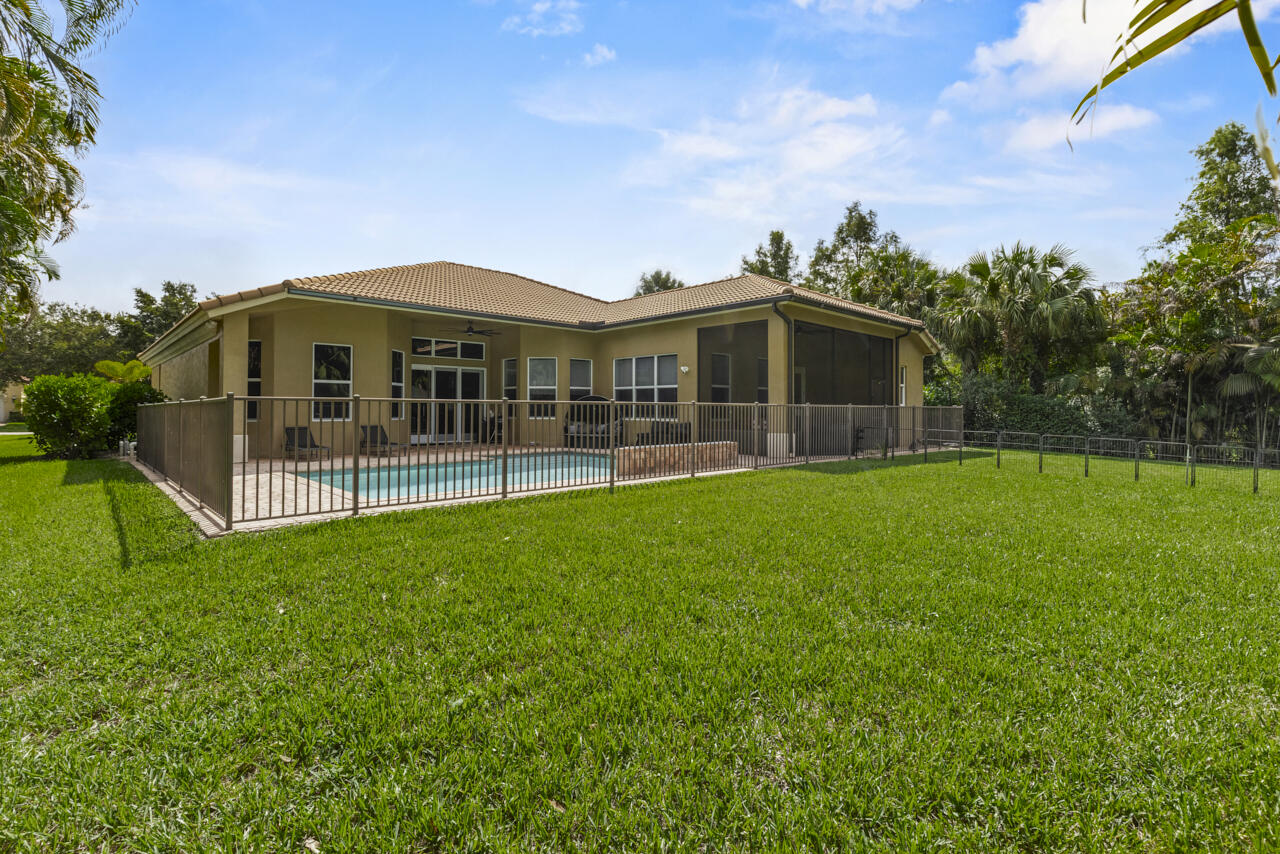8300 Southwest Cattleya Drive Stuart, FL 34997 - Photo 58 of 77 8300 SW Cattleya Dr_058