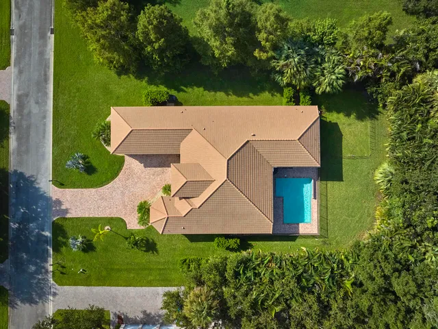 $879,000 | 8300 Southwest Cattleya Drive, Stuart, FL 34997