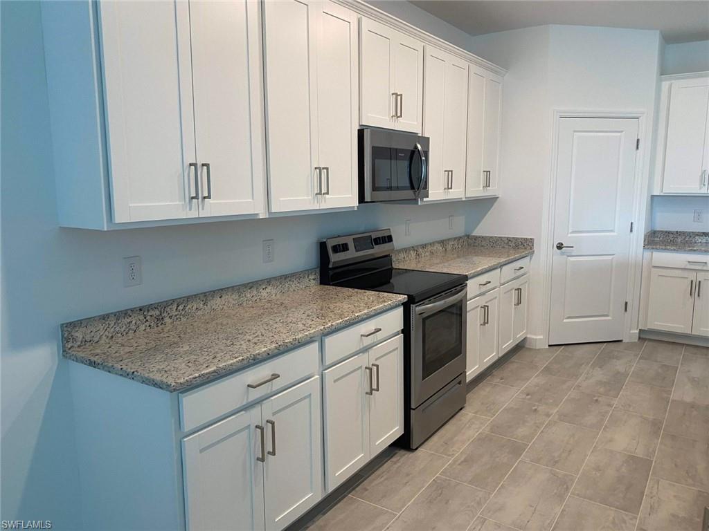 11465 Canopy Loop Fort Myers, FL 33913 - Photo 3 of 28