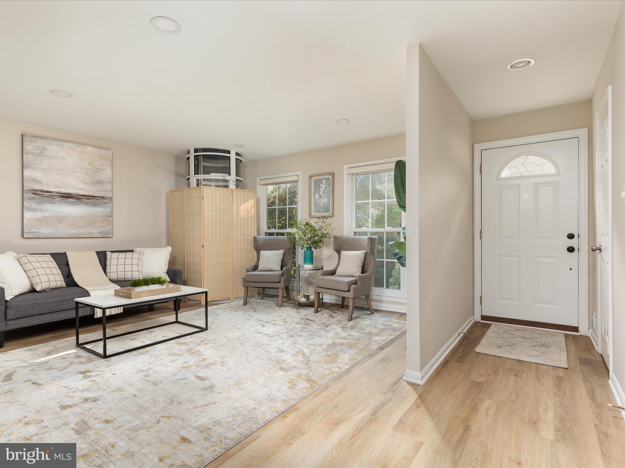 9005 O'Keith Court Springfield, VA 22152 - Photo 3 of 58 Come on in and take a tour!