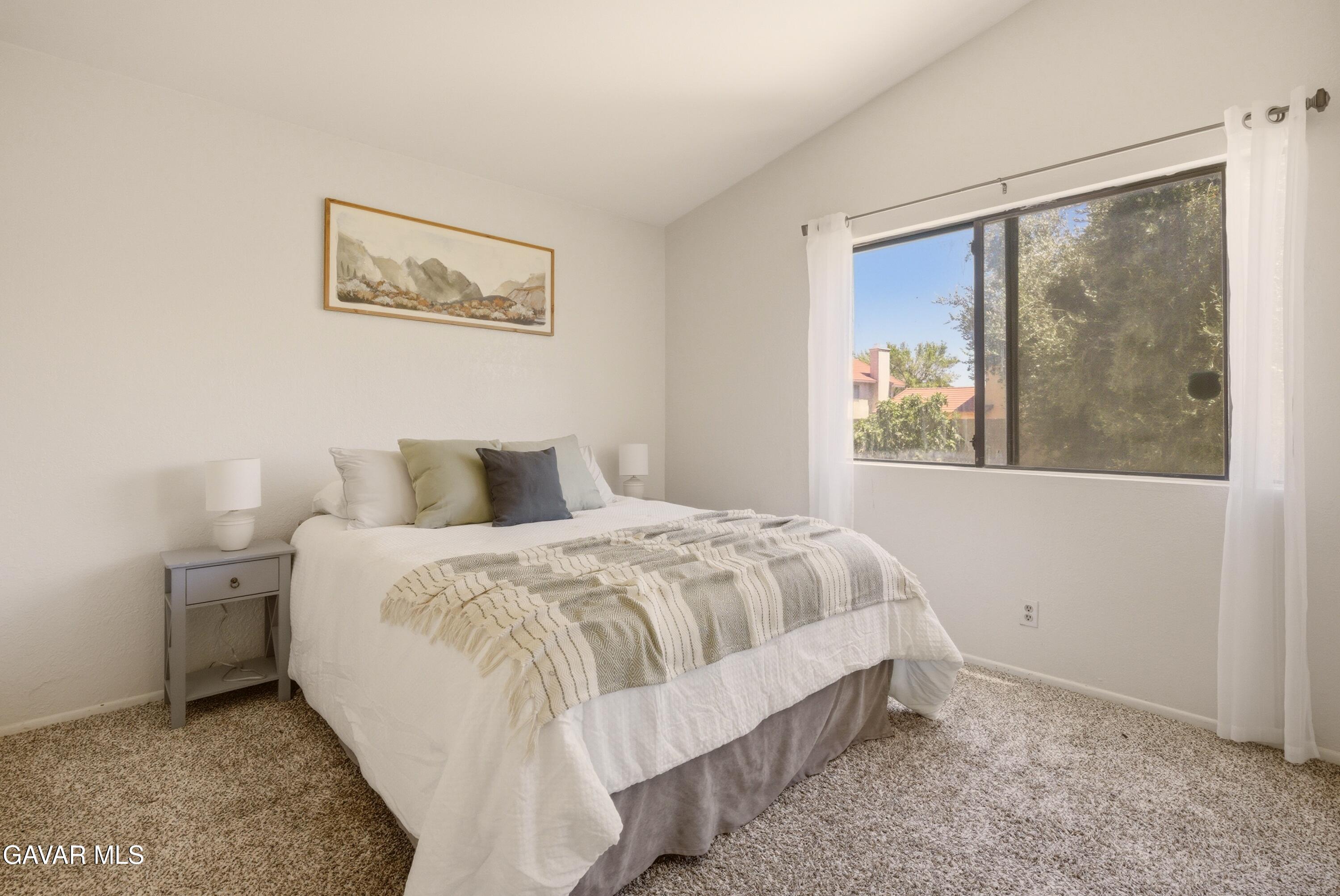 118 East Ave R-3 Palmdale, CA 93550 - Photo 12 of 29 JPP04974