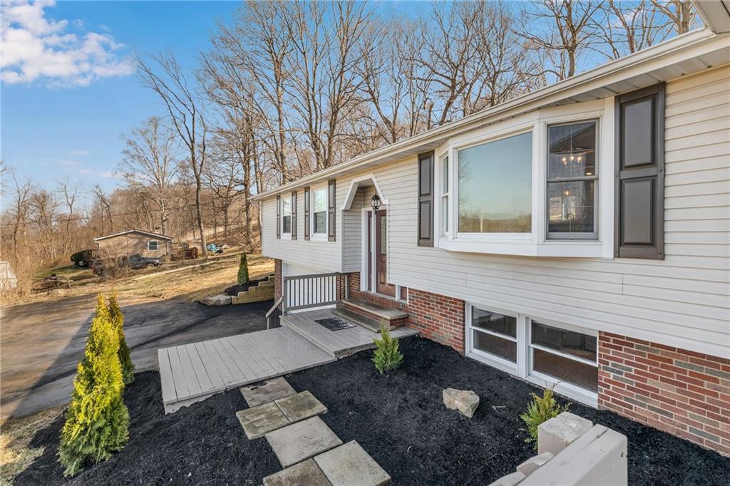4173 River Road Beaver Falls, PA 15010 - Photo 2 of 24 Gallery Image 2