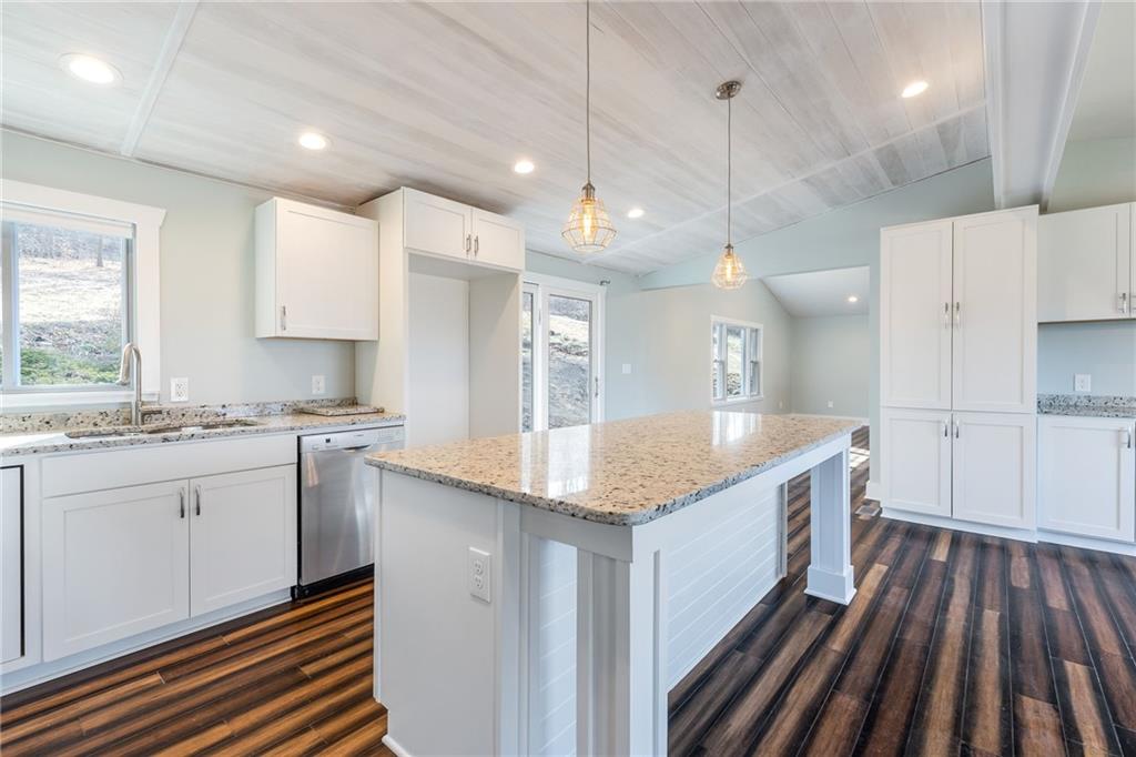 4173 River Road Beaver Falls, PA 15010 - Photo 5 of 24 Gallery Image 5