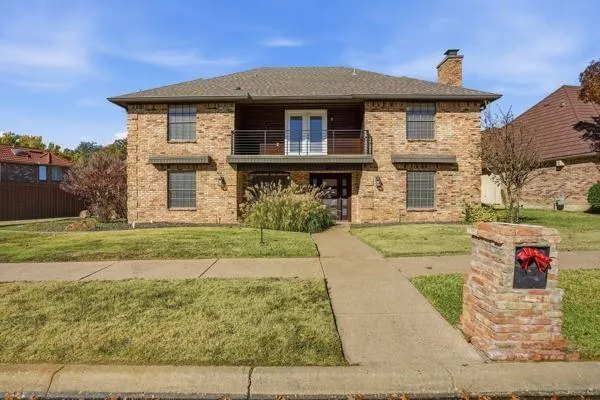 $445,000 | 2015 Wimbledon Drive, Arlington, TX 76017