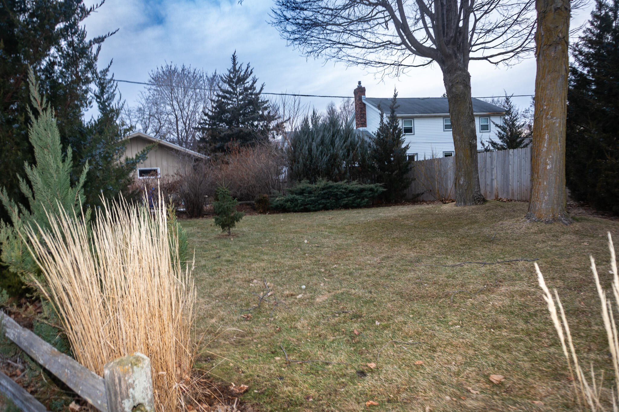 2400 West Cherokee Drive Appleton, WI 54914 - Photo 45 of 78 Jason_s House - Exterior -03