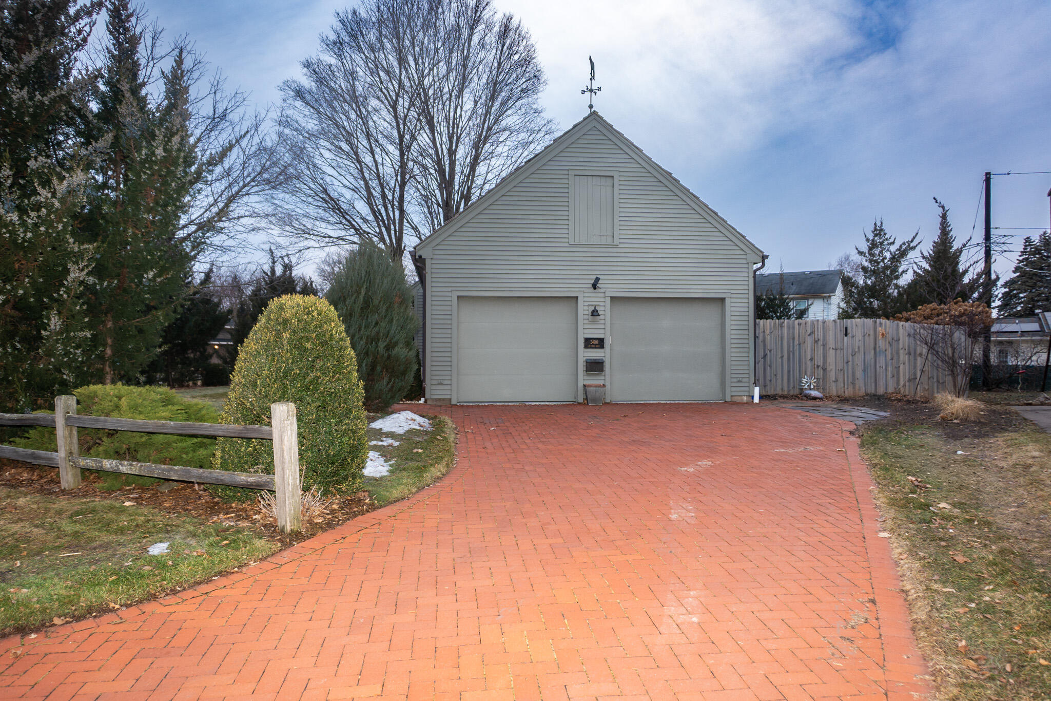 2400 West Cherokee Drive Appleton, WI 54914 - Photo 56 of 78 Jason_s House - Exterior -01