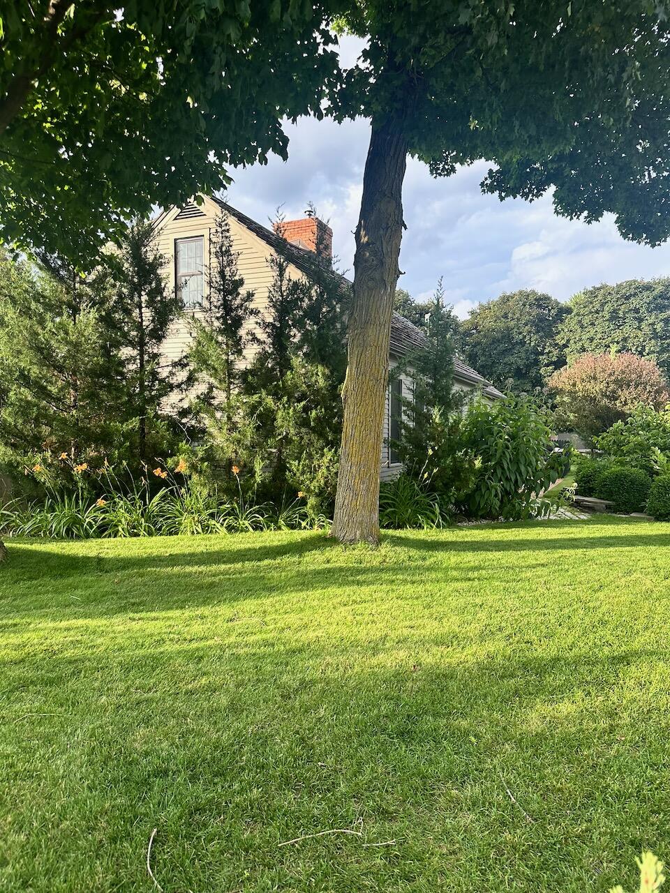 2400 West Cherokee Drive Appleton, WI 54914 - Photo 60 of 78 IMG_2210