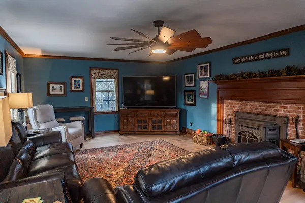 $419,000 | 2400 West Cherokee Drive, Appleton, WI 54914
