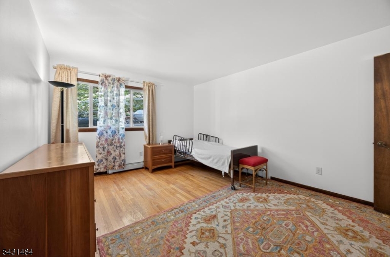 3 Nice Place Hopatcong, NJ 07843 - Photo 18 of 44