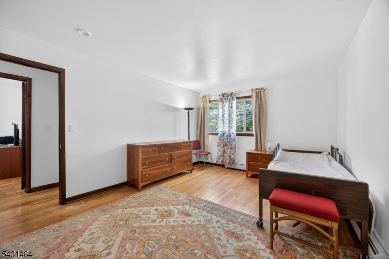 3 Nice Place Hopatcong, NJ 07843 - Photo 19 of 44