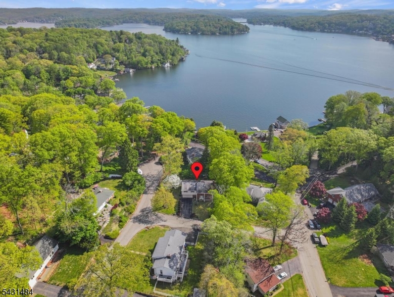 3 Nice Place Hopatcong, NJ 07843 - Photo 2 of 44