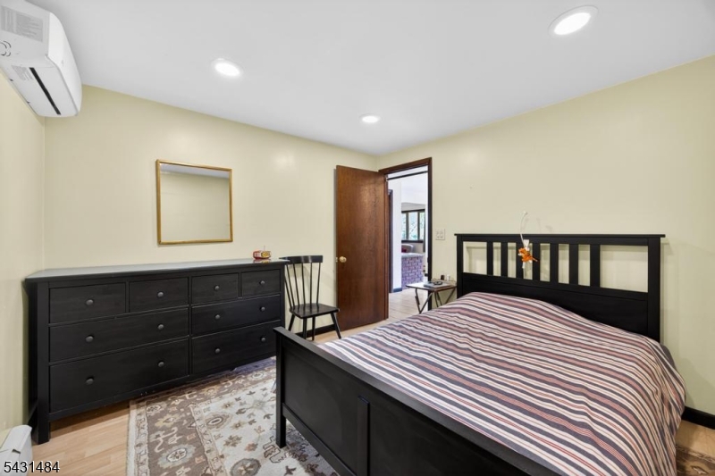 3 Nice Place Hopatcong, NJ 07843 - Photo 32 of 44