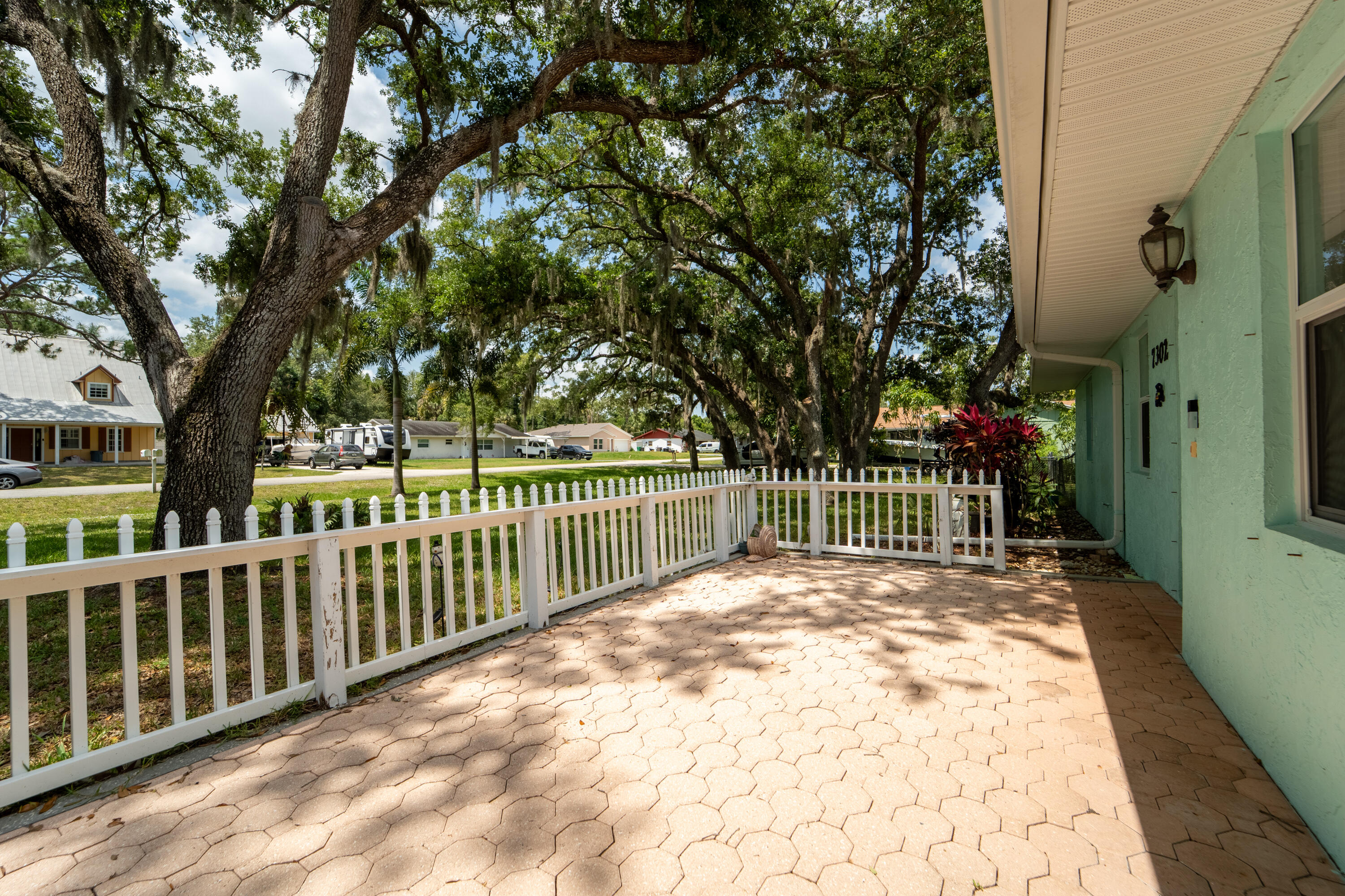 7302 Banyan Street Fort Pierce, FL 34951 - Photo 2 of 39 7302 Banyan Ft Pierce O-2