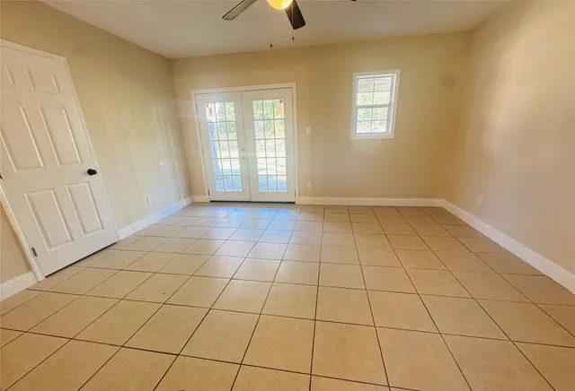 $1,875 | 605 Tovrea Road, Alvin, TX 77511