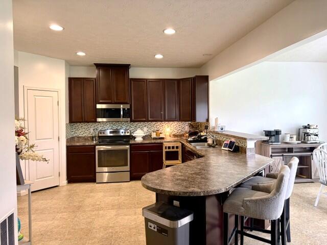 514 Reading Road Dayton, OH 45404 - Photo 12 of 25